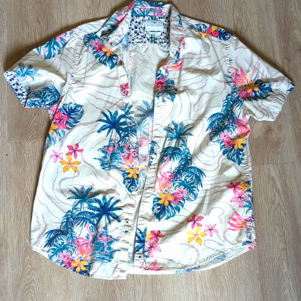 Hawaiian button up